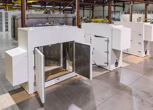 Acoustic treatment inside a machine enclosure